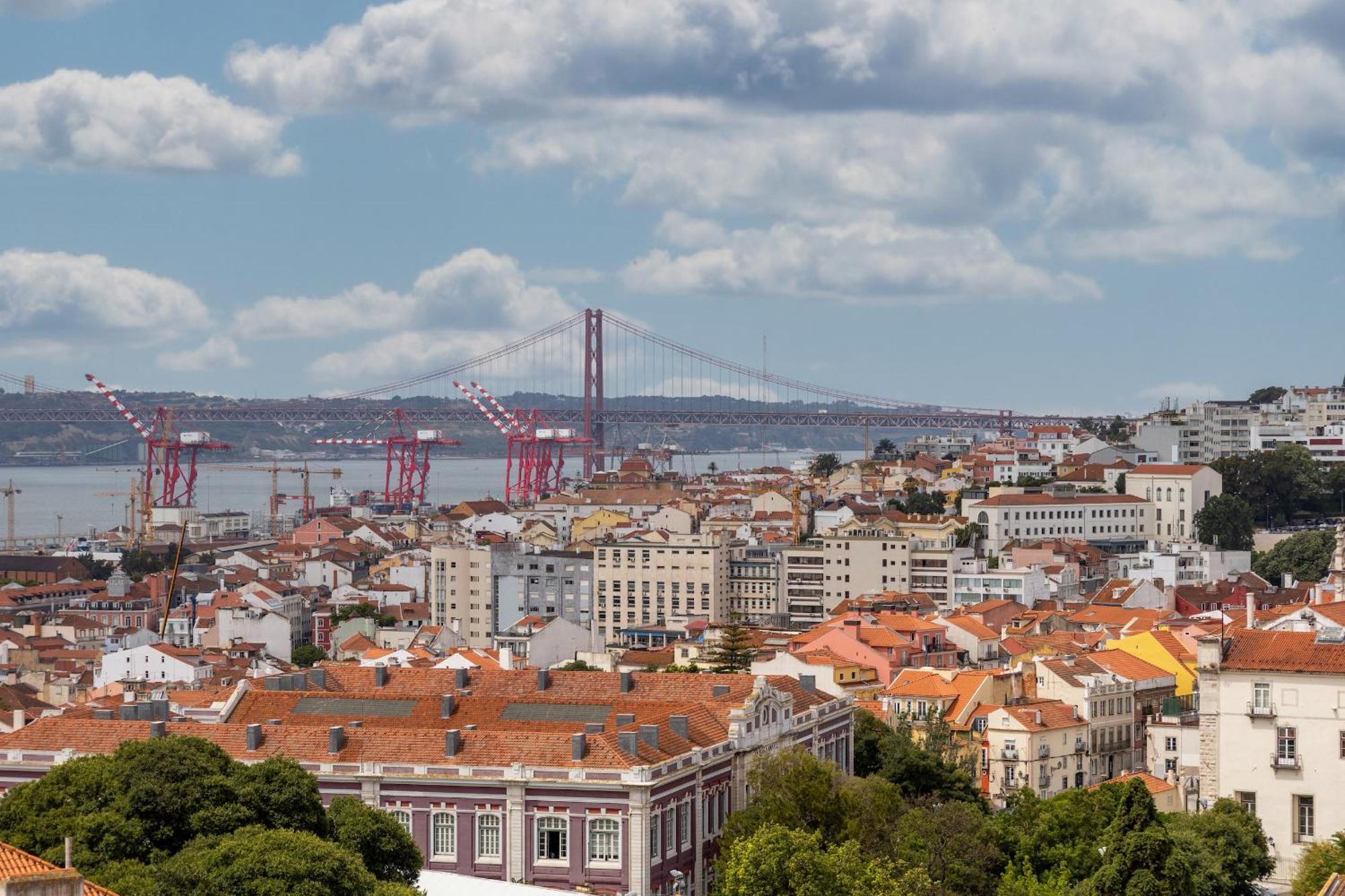 Beguest Bairro Alto City View Apartment Lisboa Екстериор снимка